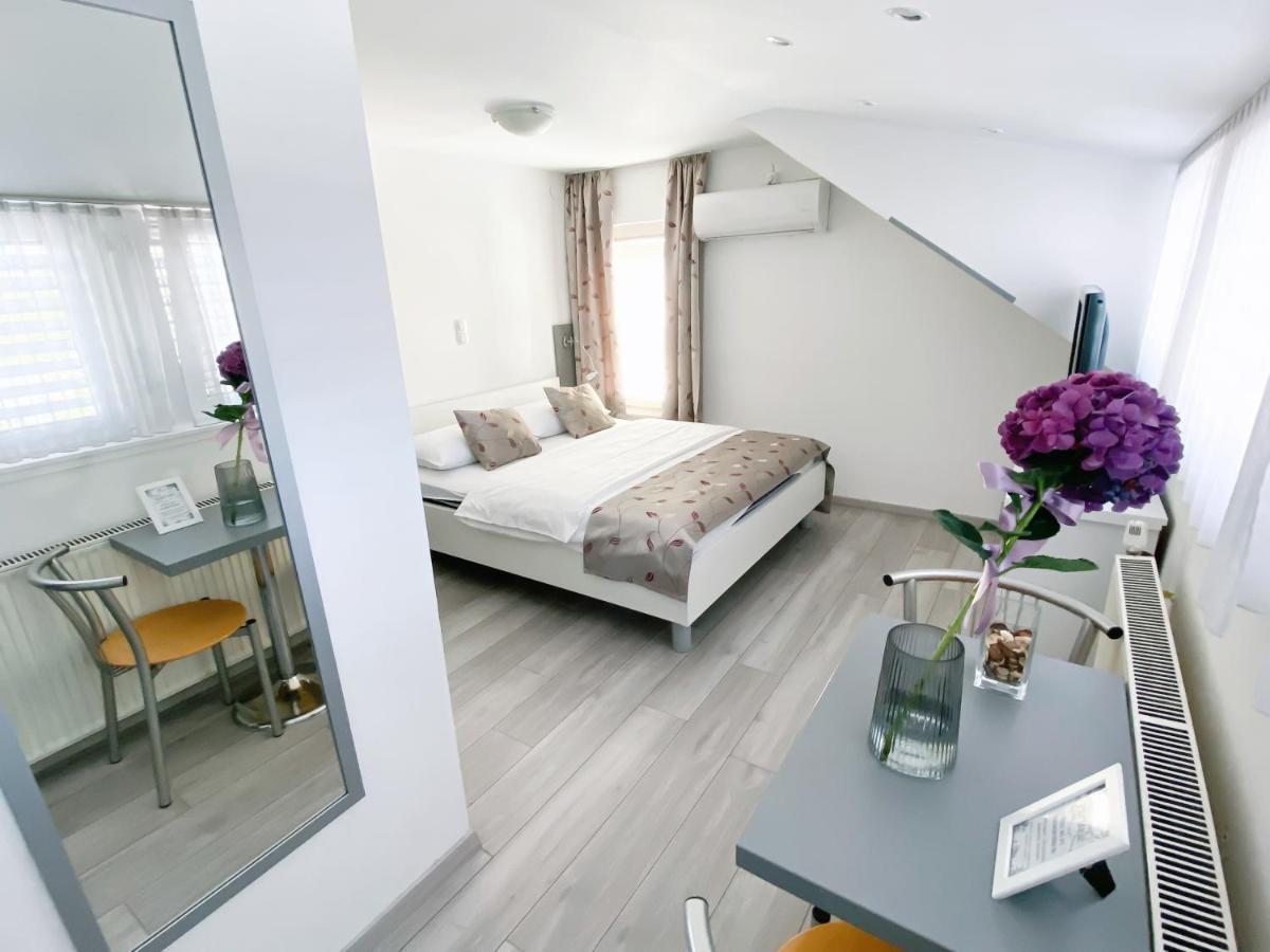 Guest House Mlada Lipa マリボル エクステリア 写真
