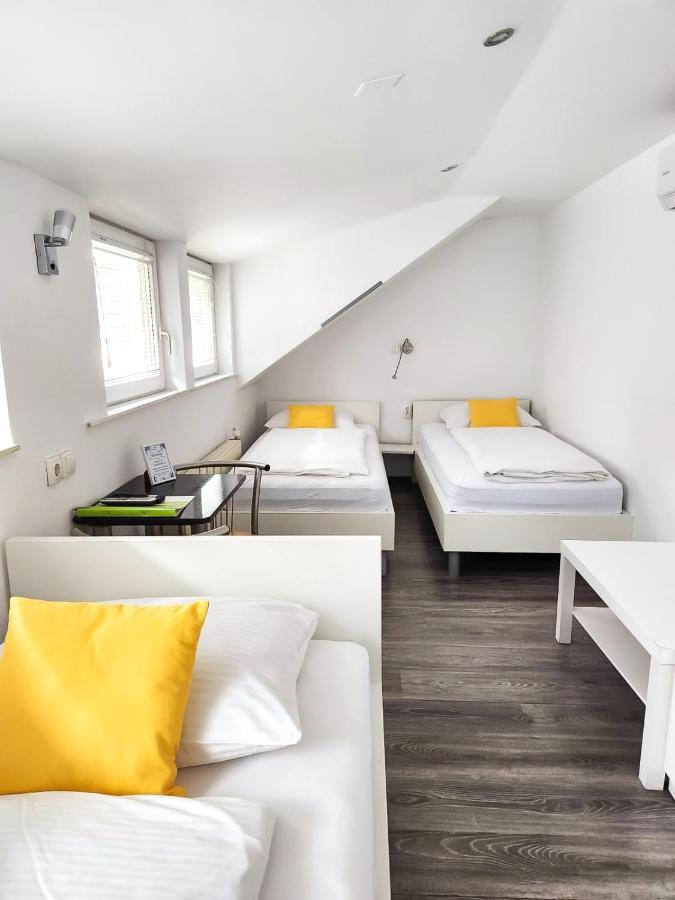 Guest House Mlada Lipa マリボル エクステリア 写真