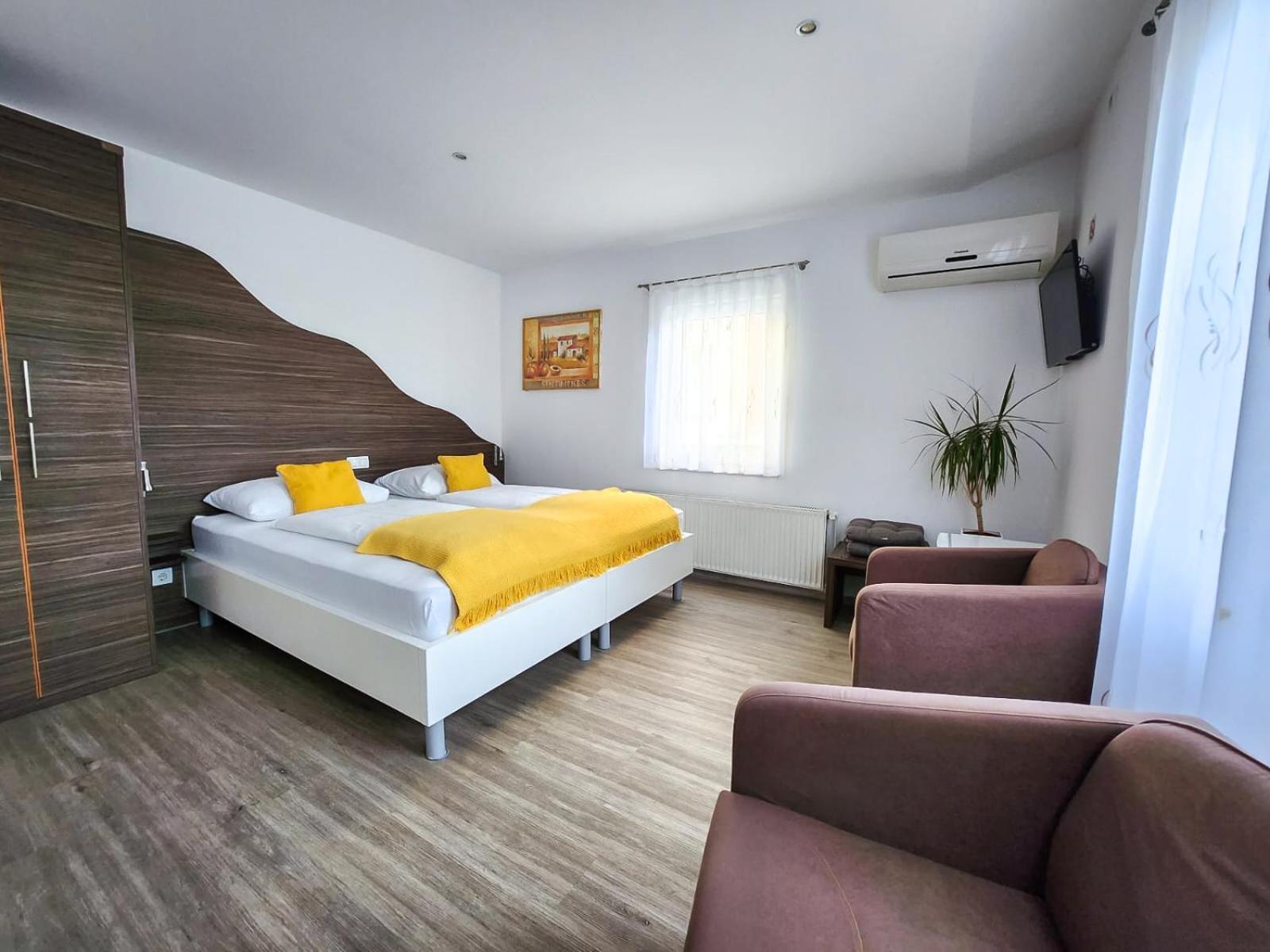 Guest House Mlada Lipa マリボル エクステリア 写真