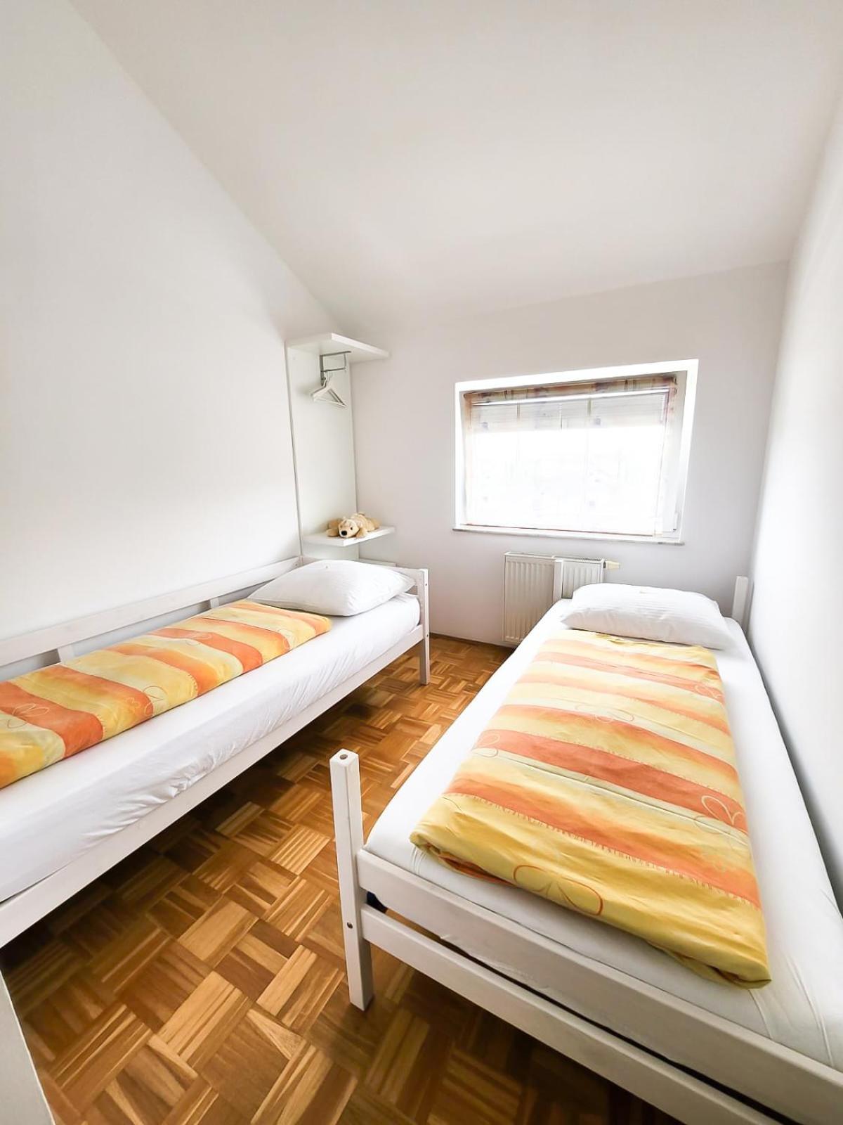 Guest House Mlada Lipa マリボル エクステリア 写真