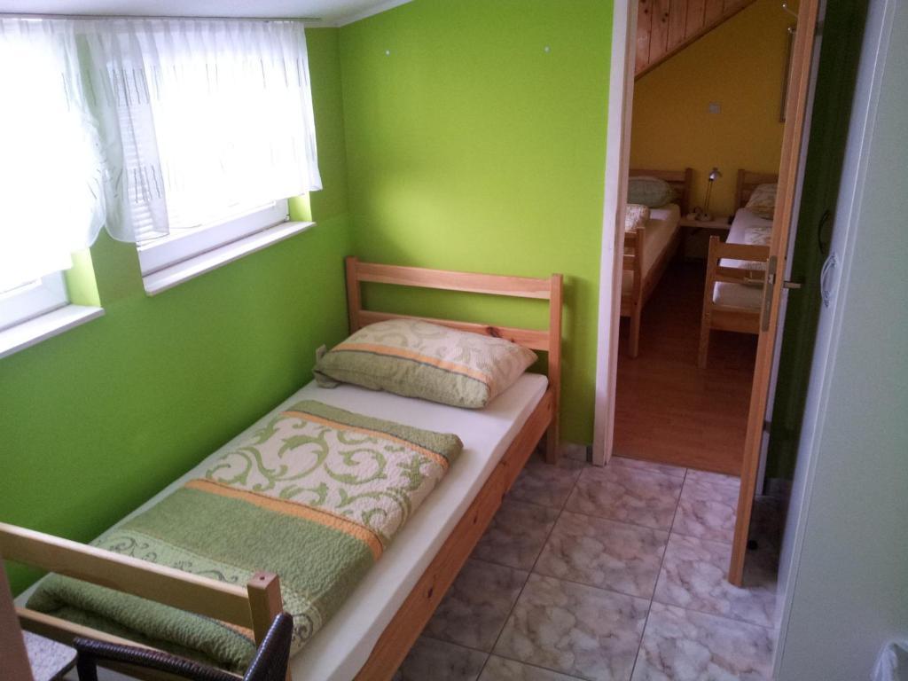 Guest House Mlada Lipa マリボル 部屋 写真