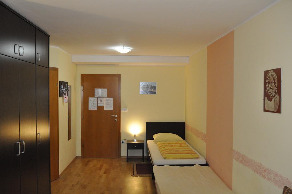 Guest House Mlada Lipa マリボル 部屋 写真