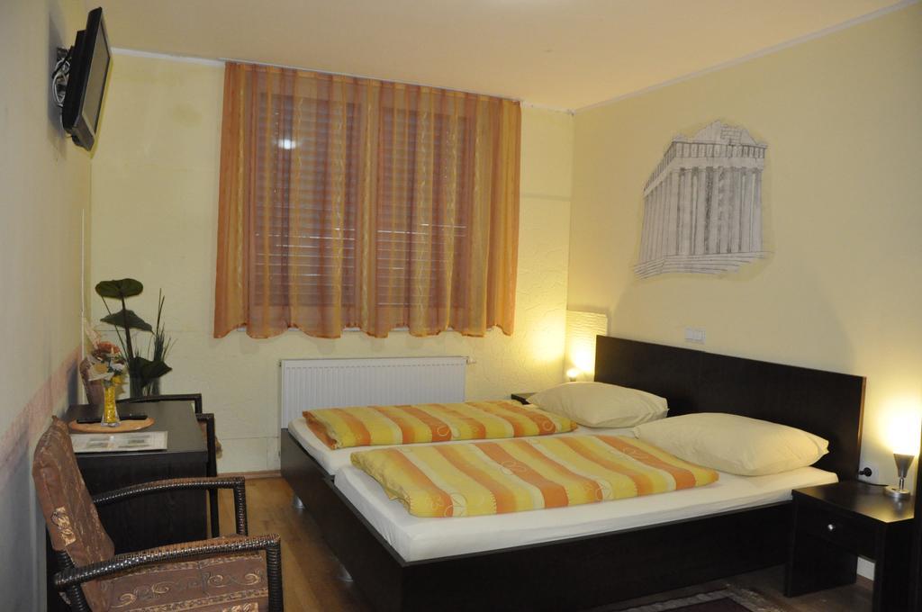 Guest House Mlada Lipa マリボル 部屋 写真