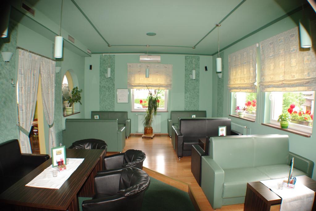 Guest House Mlada Lipa マリボル エクステリア 写真